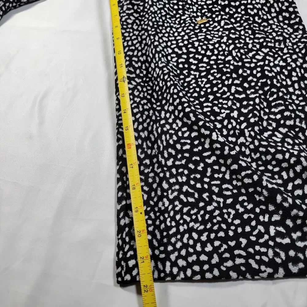 Michael Kors Women’s Cropped Pants Size L Black White Animal Print Drawstring